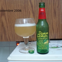Cerveza con sabor a limón DAMM LEMON pack de 6 botellas de 25 centilitros - Alcampo