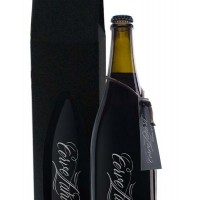 Zahara Botella Rubia de Caí (75cl) con caja de madera para regalo - CerveZahara