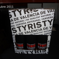 TYRIS Original cerveza rubia artesana de Valencia tipo Lager doble fermentación botella 33 cl - Hipercor