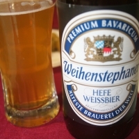 Weihenstephaner Hefeweissbier - Beer Shelf