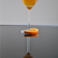 Mustache Blanca de Trigo